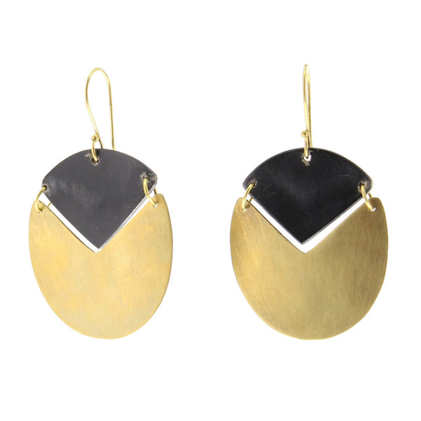 Padang Linked Oval Earring - Dark Horn, Brass