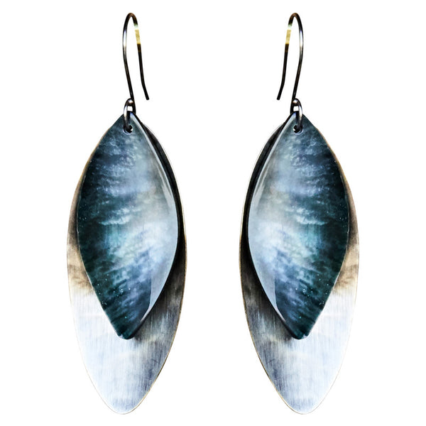 Dona Earring, Silver, Mother of Pearl - Dark